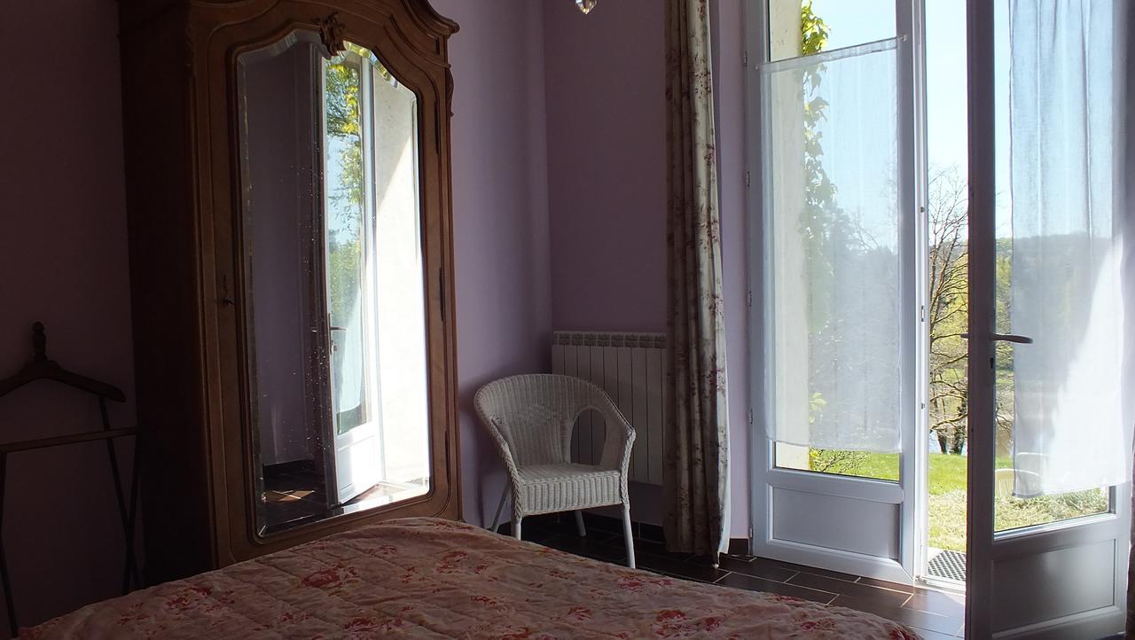 Les Grillons Du Morvan Montsauche-les-Settons Buitenkant foto